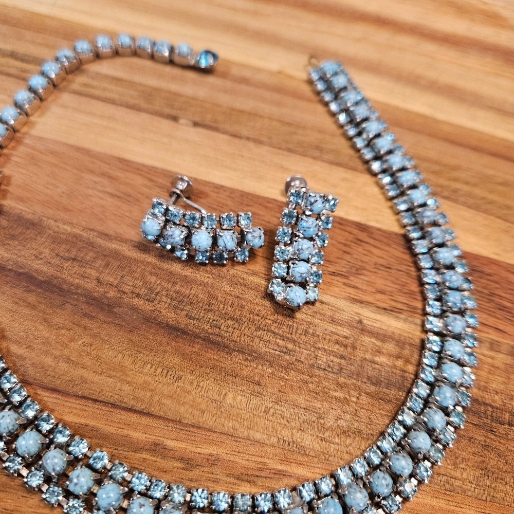 Vintage Blue Rhinestone Choker Necklace & Screw-Back Earrings Set 1950s Glam - Picture 3 of 10